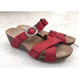Dansko Susie Sandals Size 41 10/10.5 Red Leather Wedge Slides Adjustable Slip On